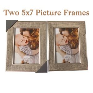 Set of Two 5x7 Photo Frames